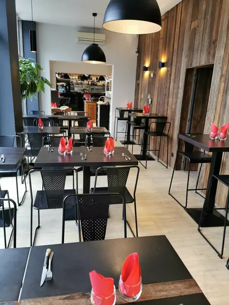 Fond de commerce restaurant à acheter sur Lyon 8.