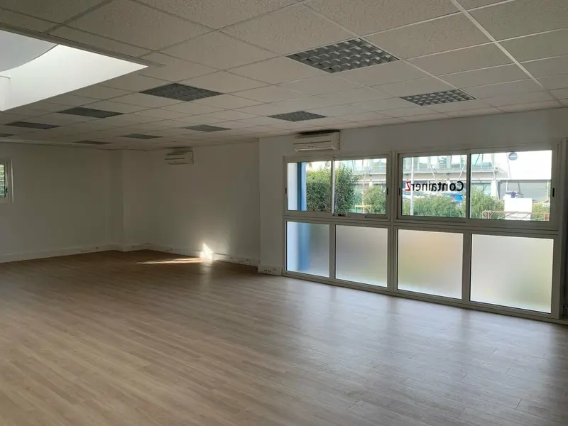Bureau à louer - Marseille 16 (13016) - 85 m² - 1 062 €/mois
