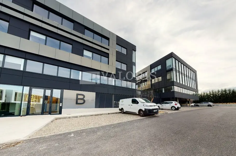 Bureau à louer - Limonest (69760) - 293 m² - 4 150 €/mois