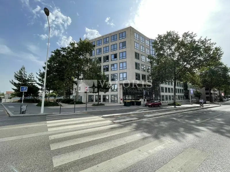 Bureau à louer - Lyon 03 (69003) - 2396 m² - 18 714 €/mois