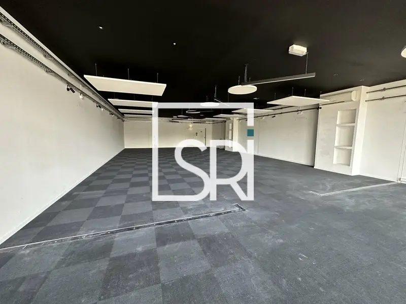 LOCATION LOCAL COMMERCIAL - QUARTIER KM LANCE - 63170 AUBIERE 