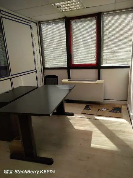 Bureau à louer - Marseille 08 (13008) - 15 m² - 450 €/mois