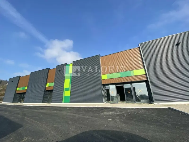 A vendre Local commercial  2950m² Anse