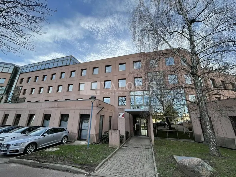 A louer Bureaux 550m² Écully