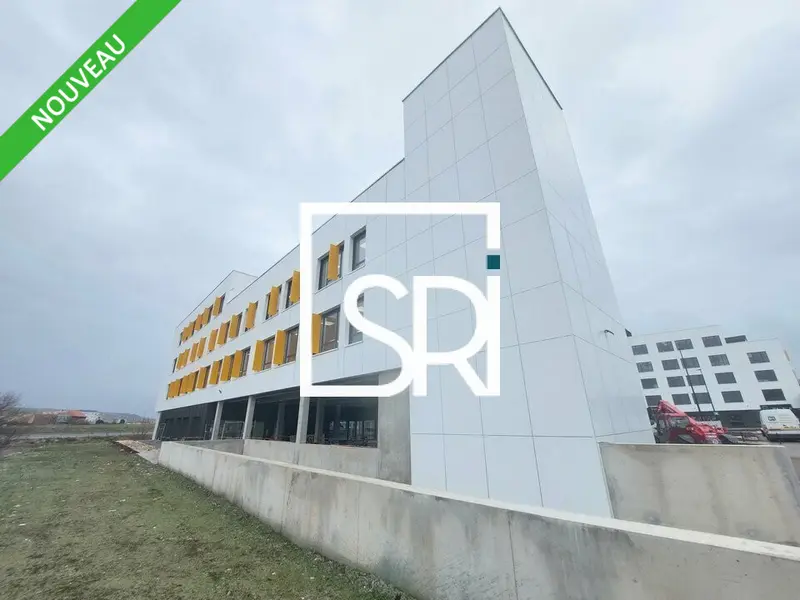 A louer Bureaux 325.05m² Clermont-Ferrand