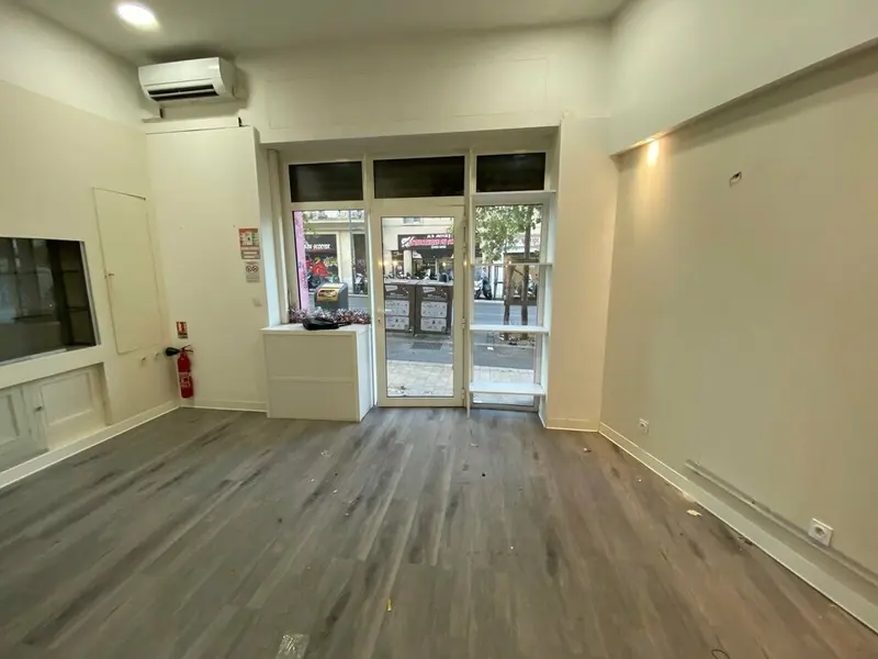 LOCAL 41m2 A LOUER 13006 MARSEILLE
