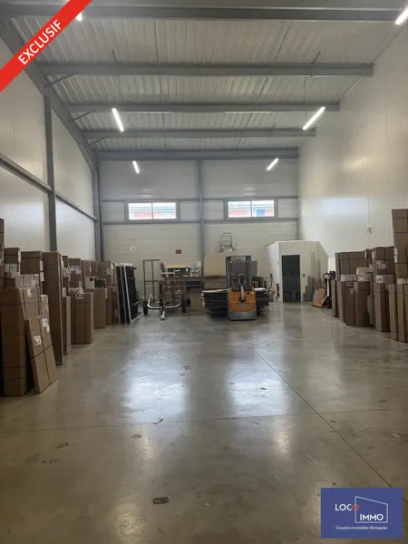 A louer Entrepôt 195m² Cestas