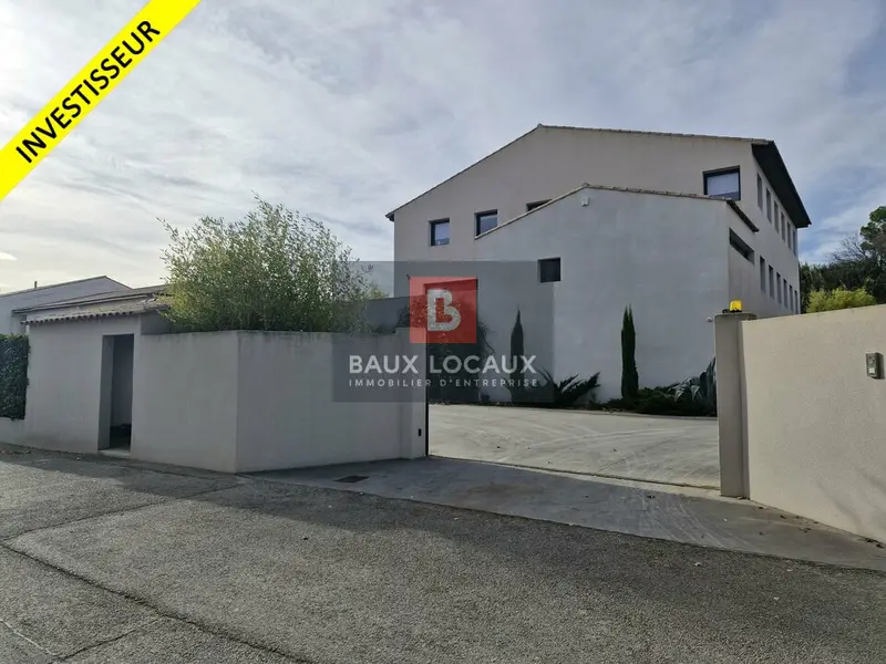 A VENTE UN ENSEMBLE IMMOBILIER D UNE QUALITE RARE