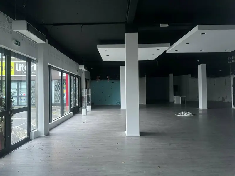 LOCATION - LOCAL COMMERCIAL - BREST
