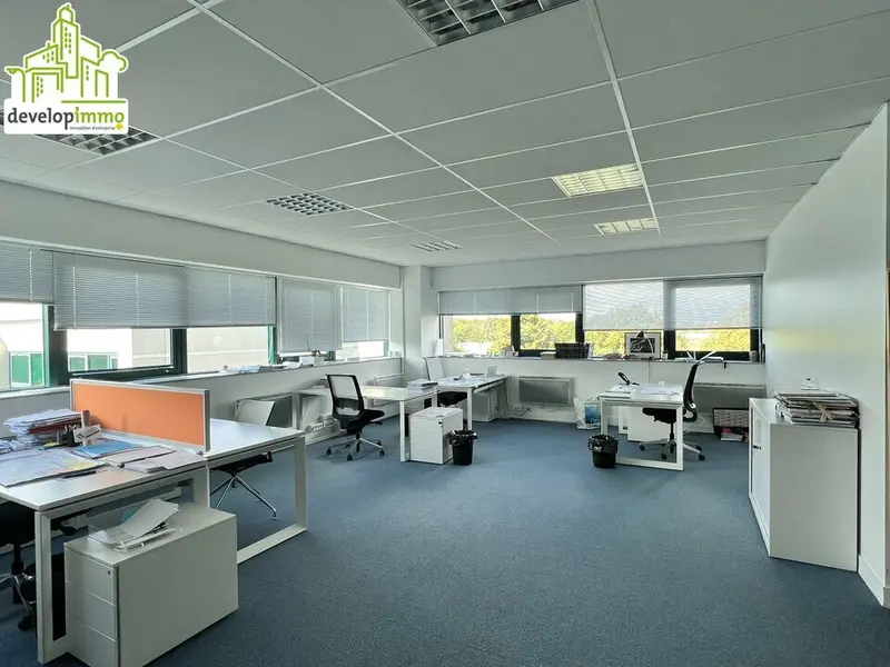 A louer Bureaux 169m² Caen