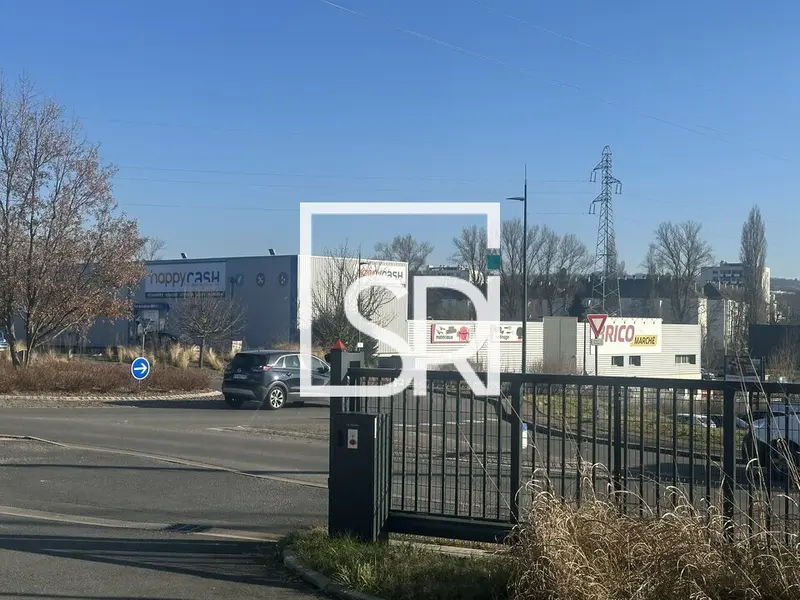 A vendre Fonds de commerce 454m² Cusset