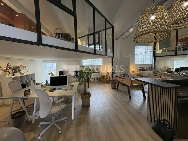 A louer Bureaux 76.6m² Lyon 09