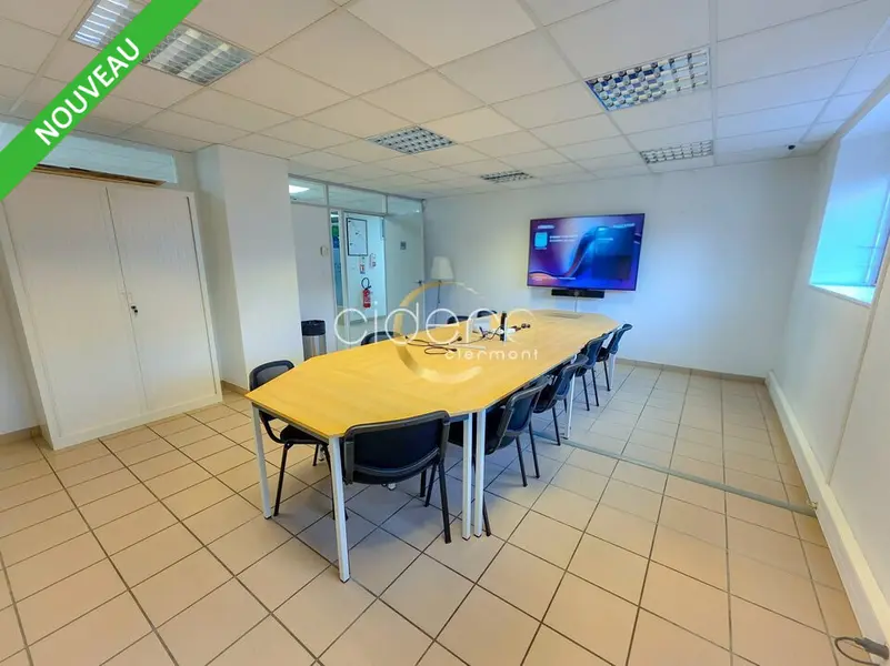 A louer bureaux au Brezet Clermont-Ferrand (63100)