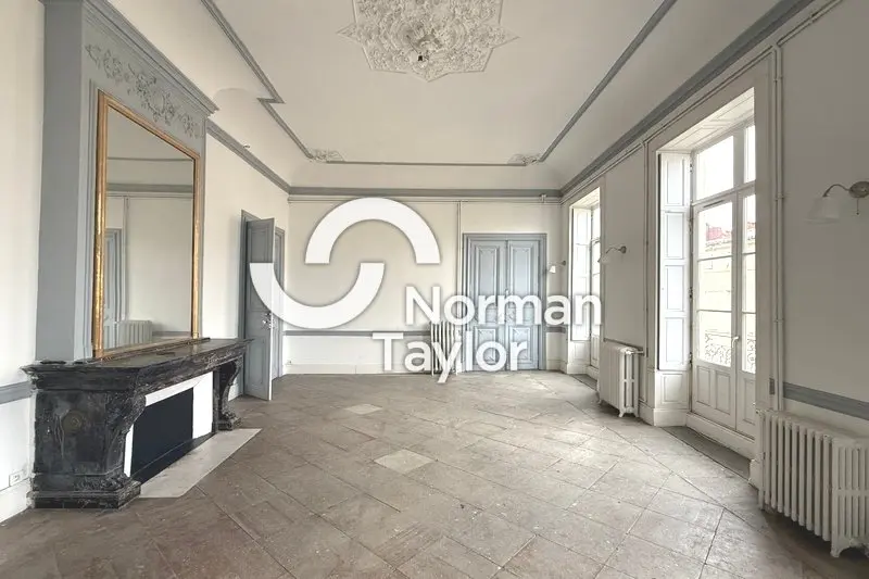 Location de Bureaux 300 m²  Centre-ville de Montpellier
