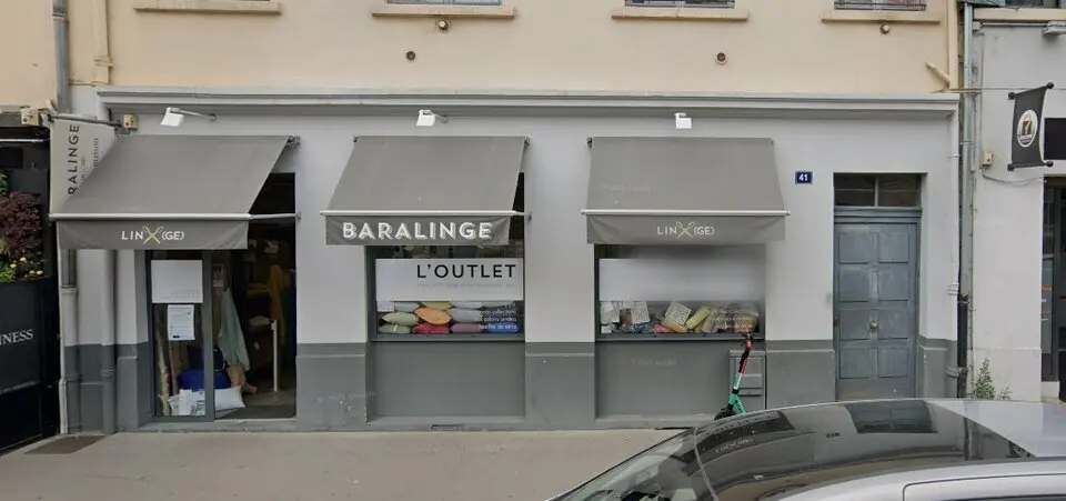 A vendre Local commercial  107m² Lyon 09