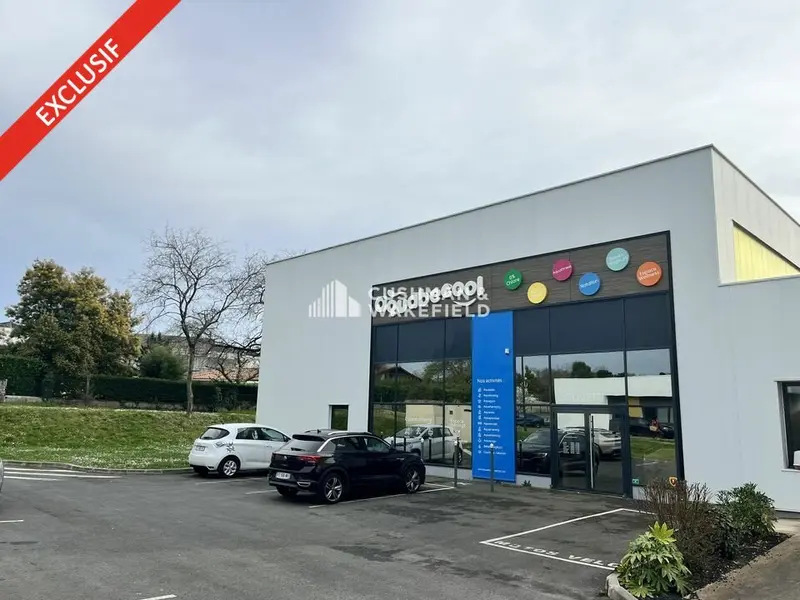 A vendre Local commercial  452m² Eysines