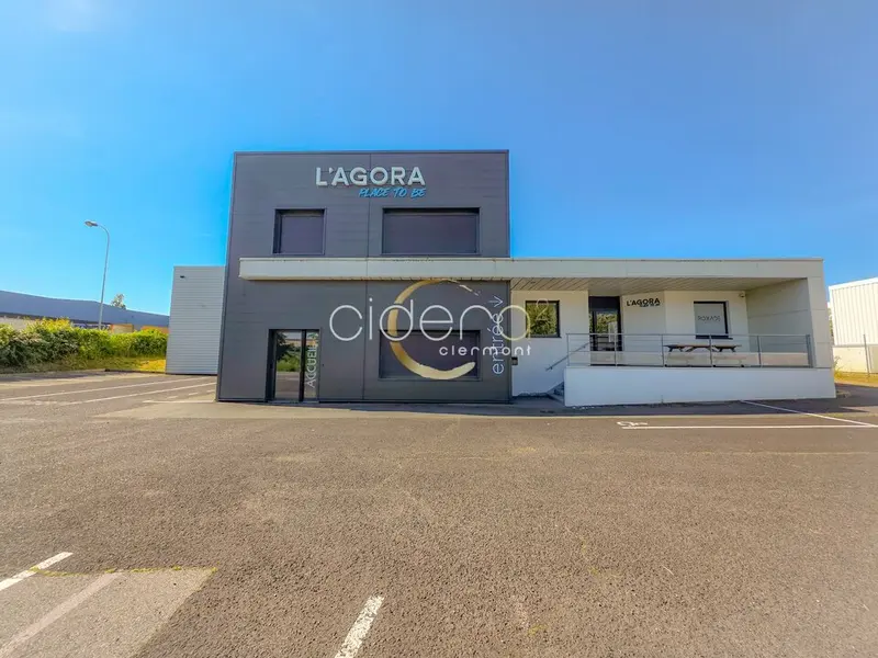 Location d'un bureau refait à neuf Zone de Ladoux à GERZAT (63360).