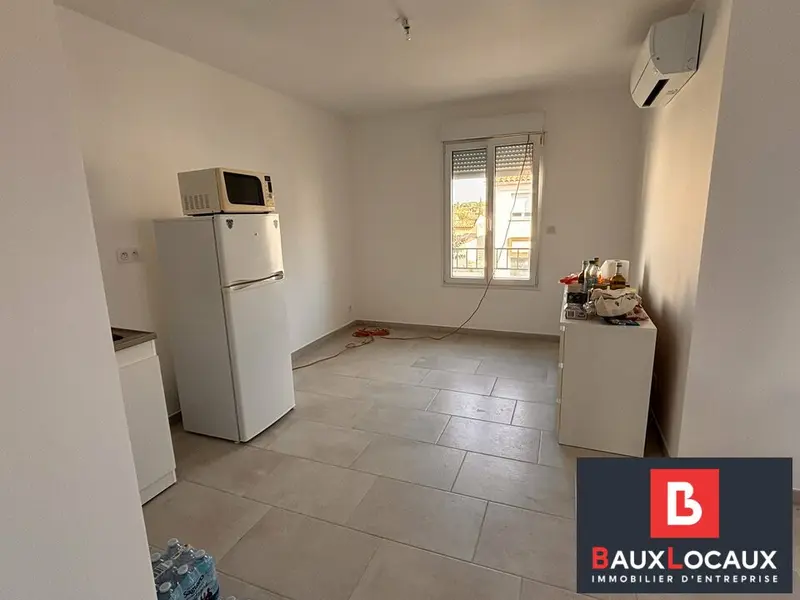 A vendre Bureaux 53m² Vedène