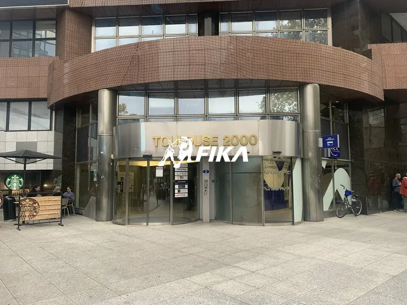 A LOUER BUREAUX 2076 m² (31000) TOULOUSE