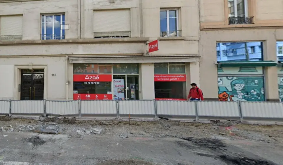 A vendre Local commercial  69.68m² Lyon 03