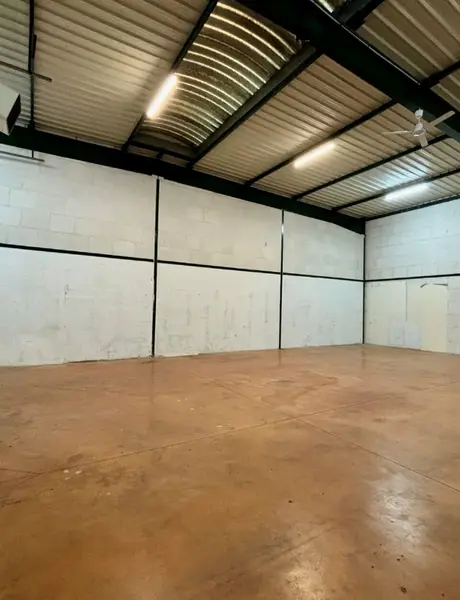 A louer Locaux d'activité 307m² Villepinte
