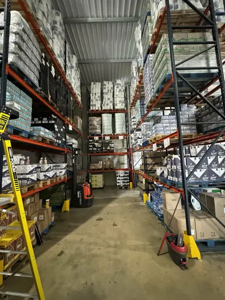 A louer Locaux d'activité 199.83m² Goussainville