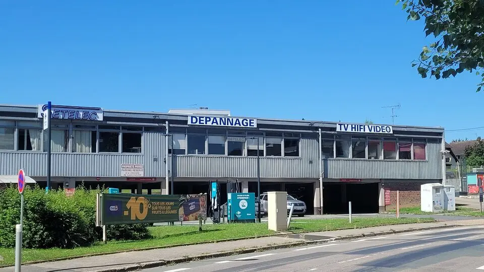 A vendre Locaux d'activité 651m² Bihorel