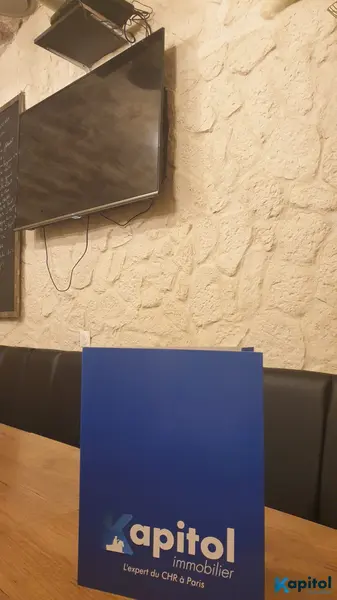 Beau Restaurant - PARIS 17 - Quartier Animé