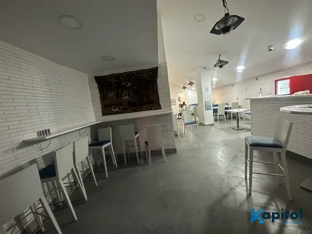 Restaurant avec extraction - 50 cvts - Mairie des lilas