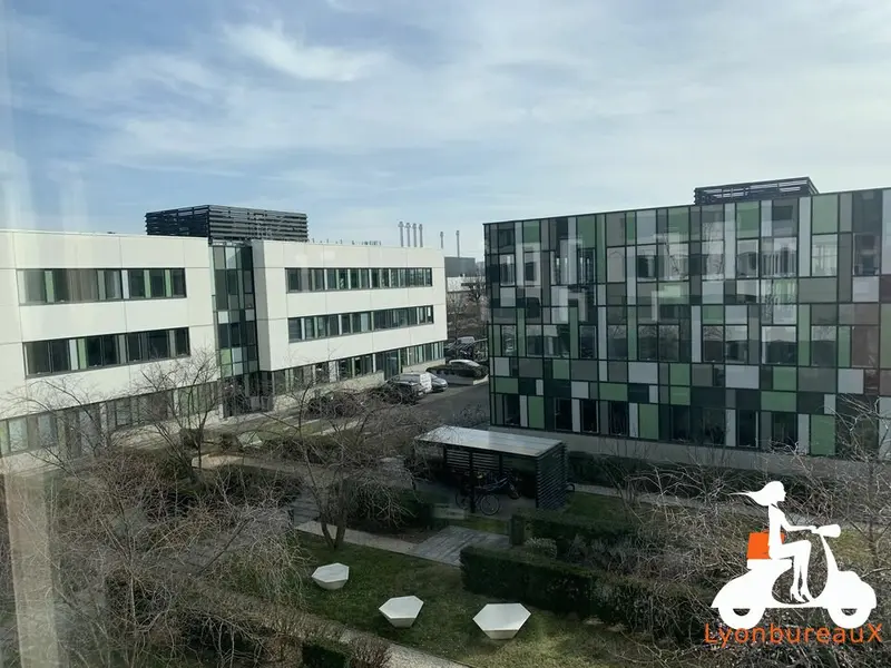 Bureau à vendre - Lyon 07 (69007) - 2481 m²