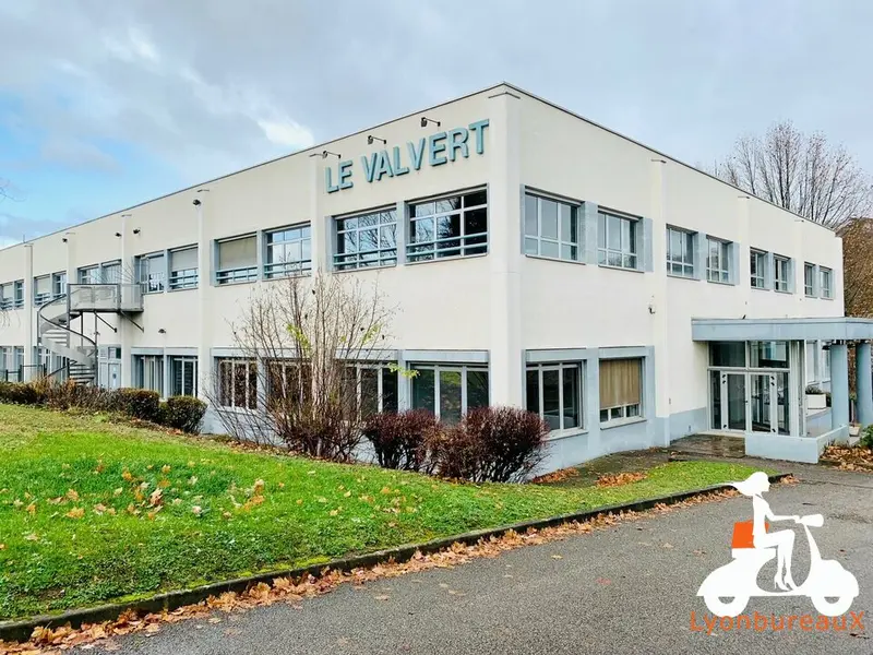 Bureau à louer - Tassin-La-Demi-Lune (69160) - 300 m² - 3 750 €/mois