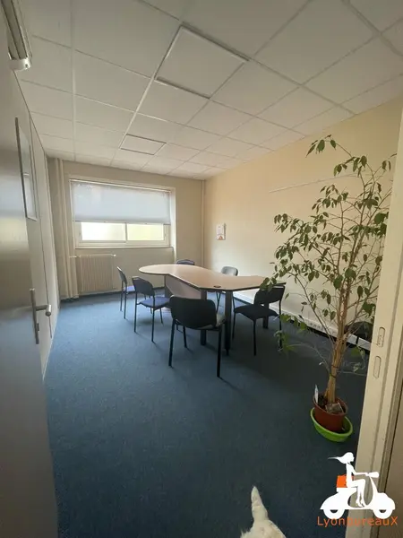 Bureau à louer - Lyon 04 (69004) - 100 m² - 2 000 €/mois