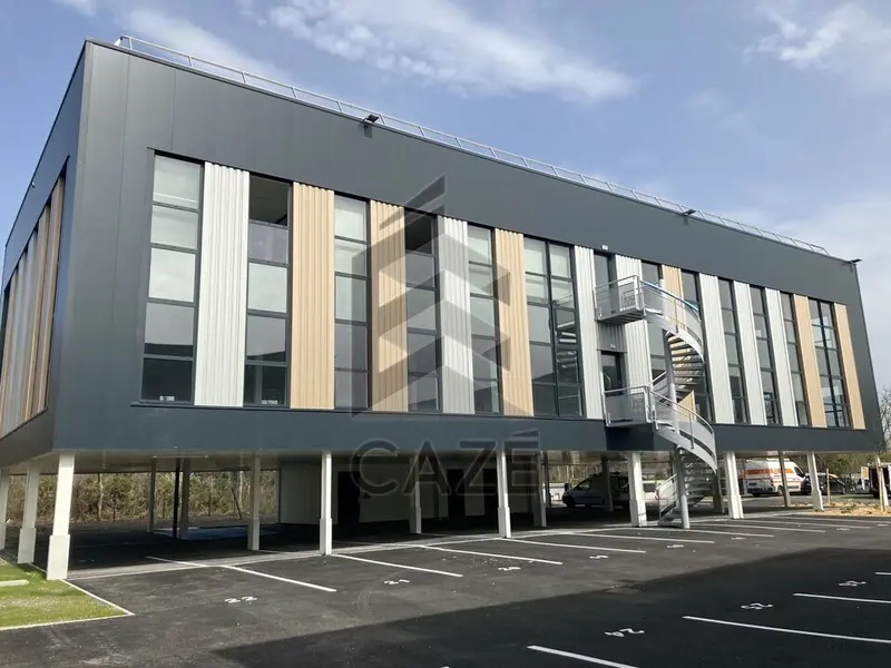 Bureau à vendre - Mérignac (33700) - 222 m²