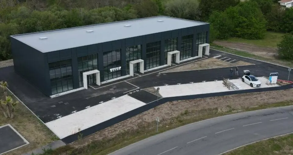 Local Commercial à louer - Angoumé (40990) - 950 m² - 10 450 €/mois