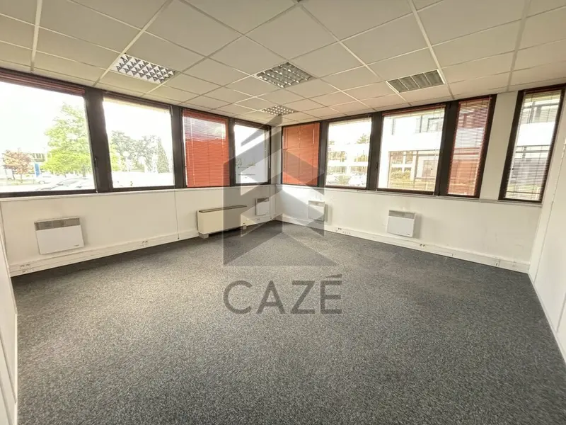 BUREAUX A LOUER - BORDEAUX LAC