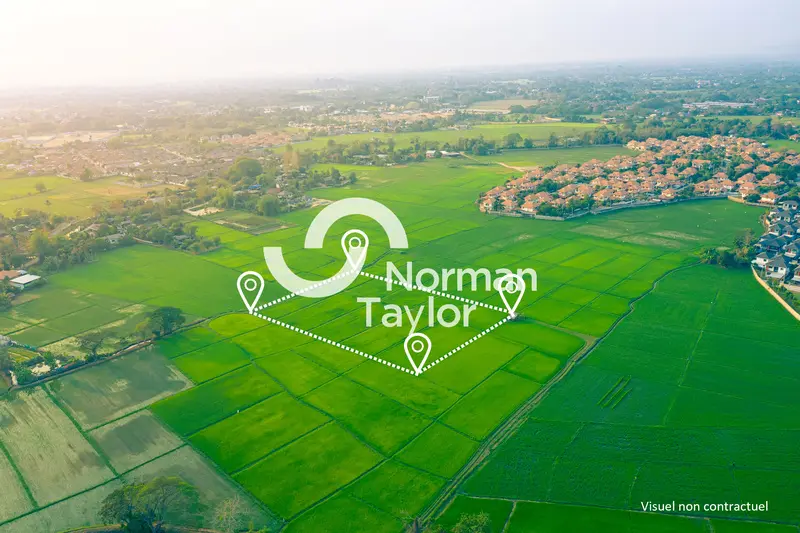 Terrain à louer - Nîmes (30000) - 2400 m²