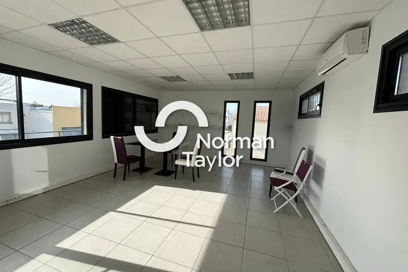 Bureau à louer - Jacou (34830) - 70 m² - 1 050 €/mois