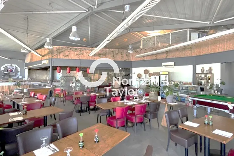 Local Commercial à louer - Saint-Jean-De-Védas (34430) - 610 m² - 5 800 €/mois