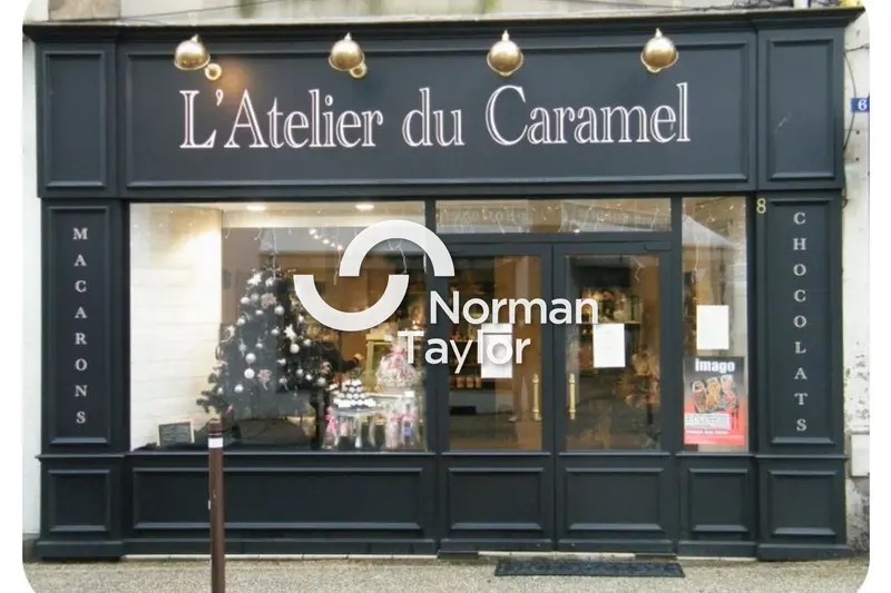Local Commercial à louer - Sète (34200) - 320 m² - 5 000 €/mois