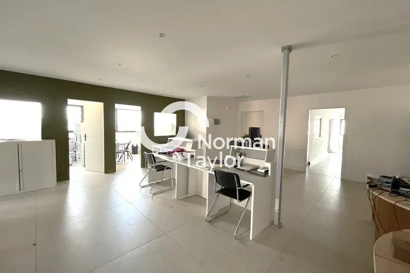 Bureau à louer - Juvignac (34990) - 107 m² - 1 155 €/mois