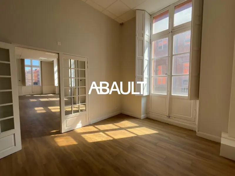 Bureau à vendre - Toulouse (31000) - 144 m²