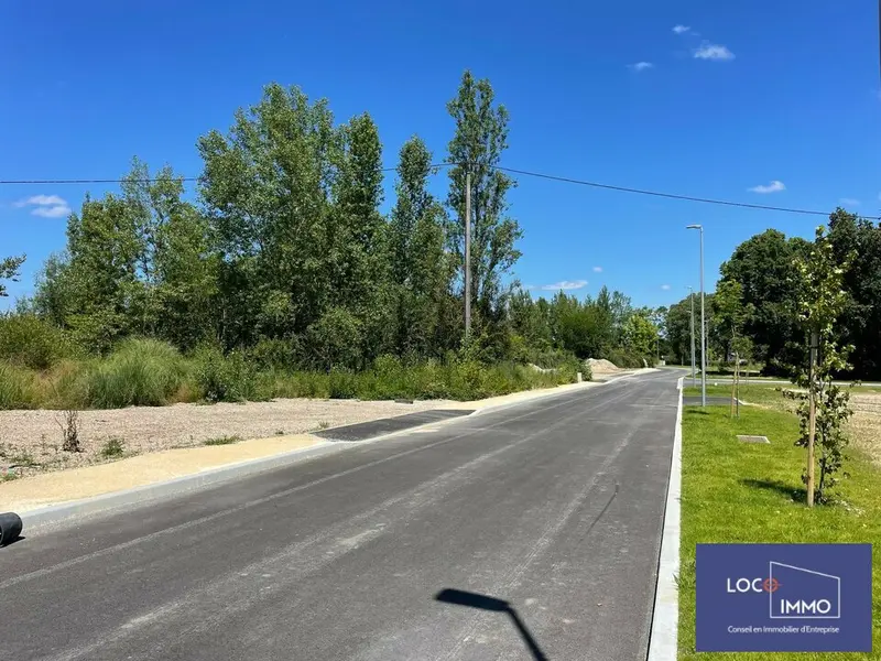 Terrain à vendre - Ambarès-Et-Lagrave (33440) - 2182 m²