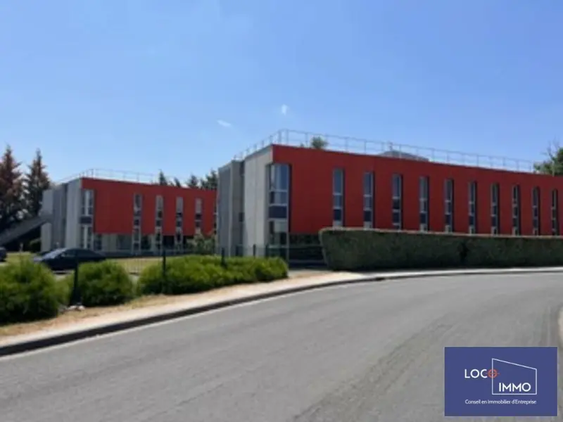 Bureau à louer - Canéjan (33610) - 768 m² - 10 560 €/mois