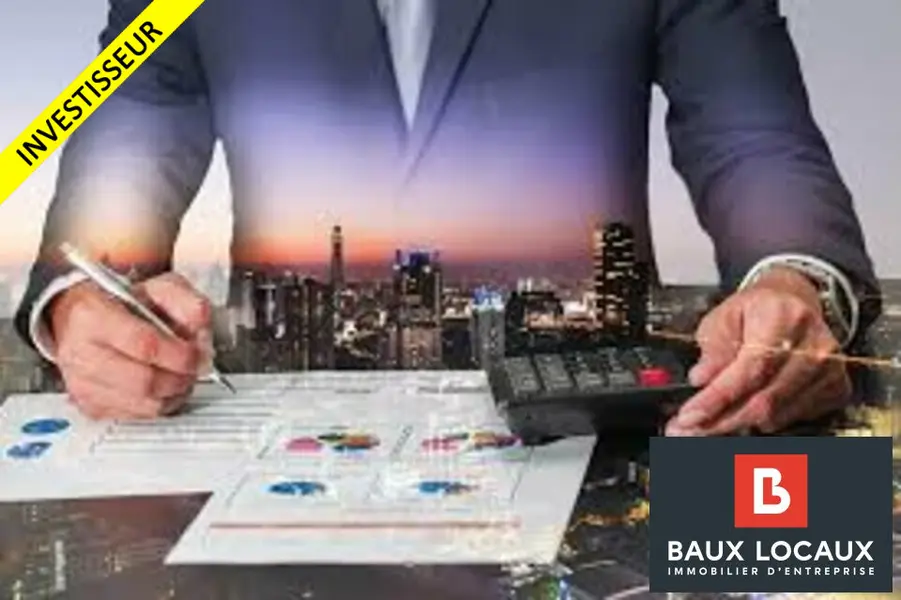 Local Commercial à vendre - Châteaurenard (13160) - 236 m²
