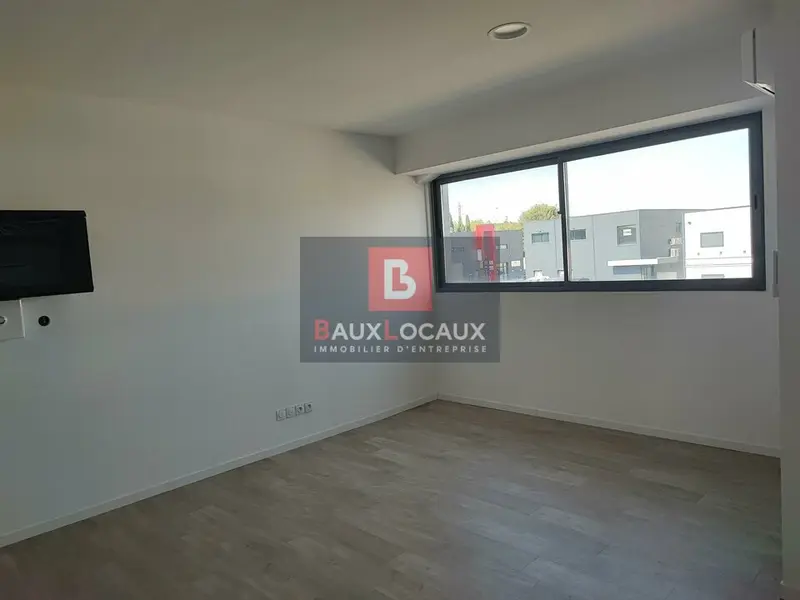 Bureau à louer - La Barben (13330) - 40 m² - 520 €/mois