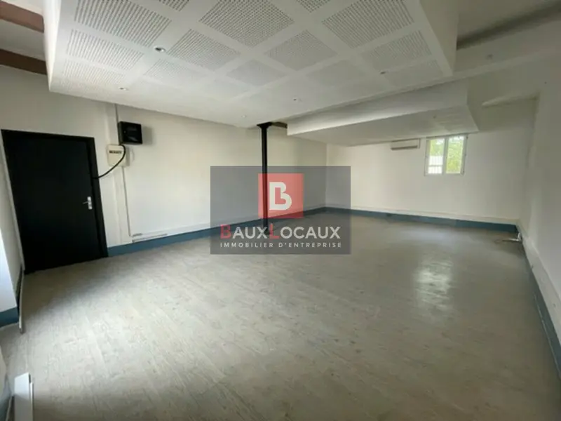 Bureau à louer - Avignon (84000) - 50 m² - 687 €/mois