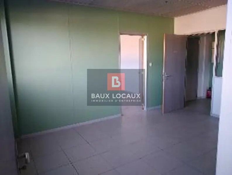 Bureau à louer - Avignon (84000) - 63 m² - 1 103 €/mois
