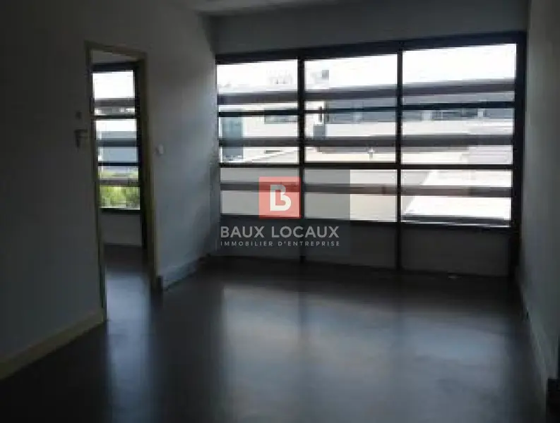 Bureau à louer - Avignon (84000) - 42 m² - 793 €/mois