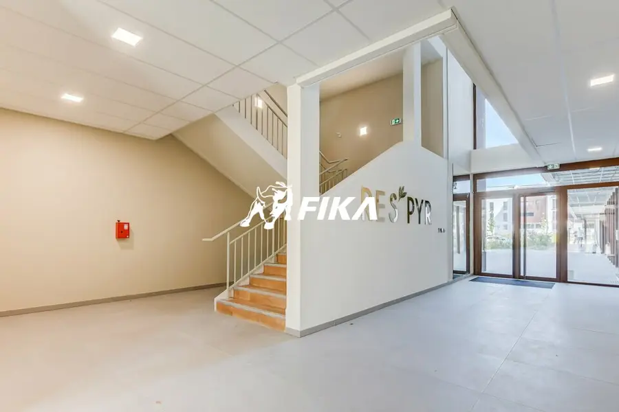 Bureau à louer - Muret (31600) - 1672 m² - 20 900 €/mois