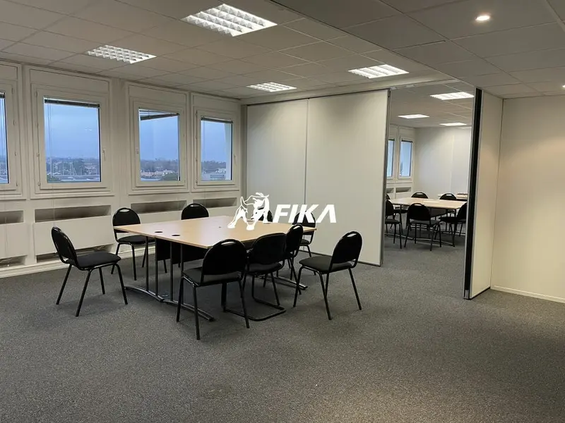 Bureau à louer - Toulouse (31100) - 290 m² - 2 416 €/mois